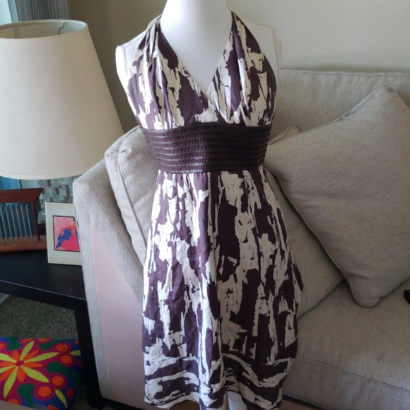 Carmen Marc Valvo Dresses & Skirts - Silk Carmen Marc VAlvo halter neck dress